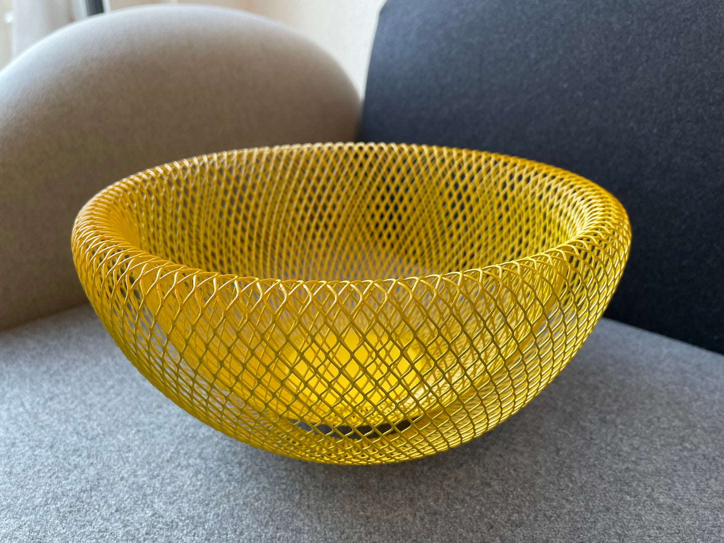 MoMa Wire Mesh Bowl - Gelb